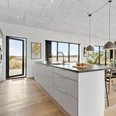 Σπίτι διακοπών Lovely In With Sauna *